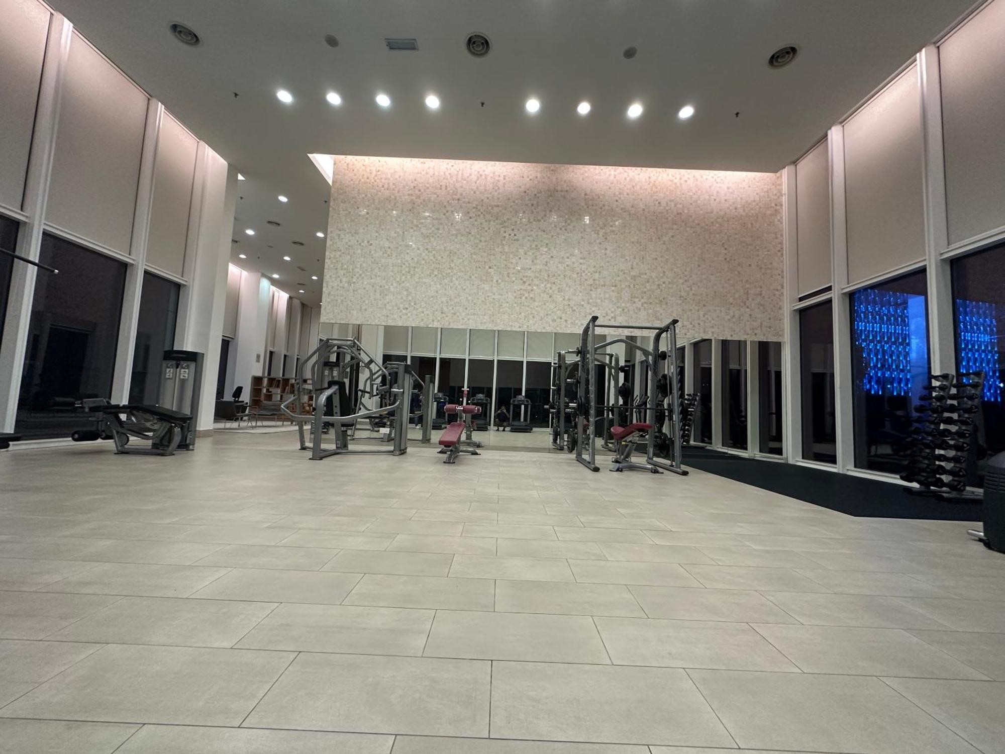 The Platinum Kuala Lumpur By Crown Suites Εξωτερικό φωτογραφία