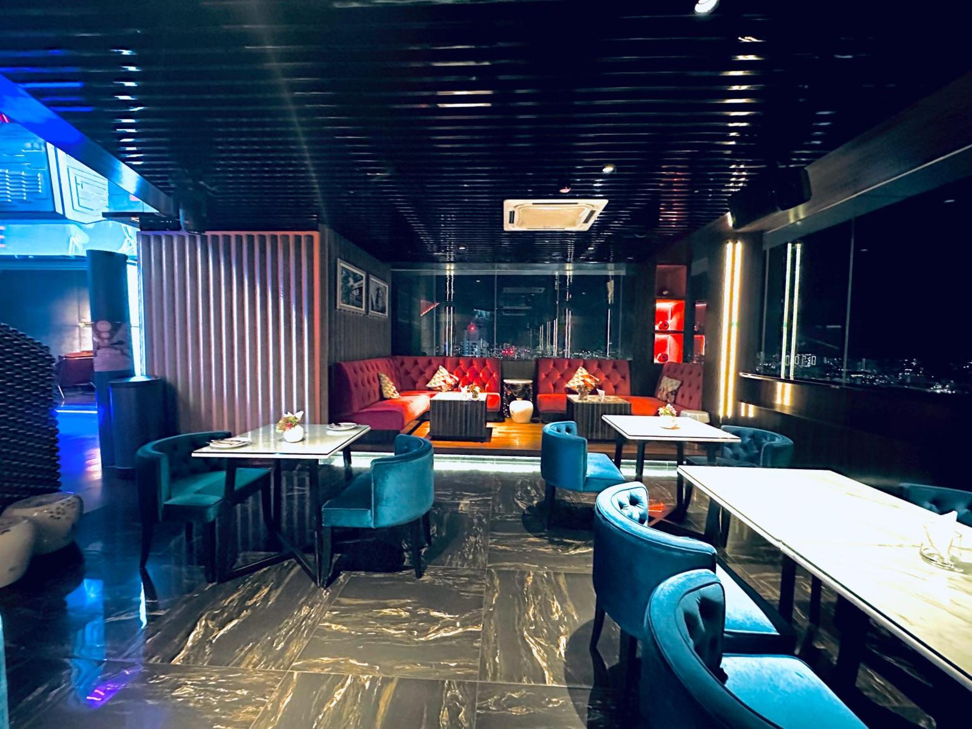 The Platinum Kuala Lumpur By Crown Suites Εξωτερικό φωτογραφία
