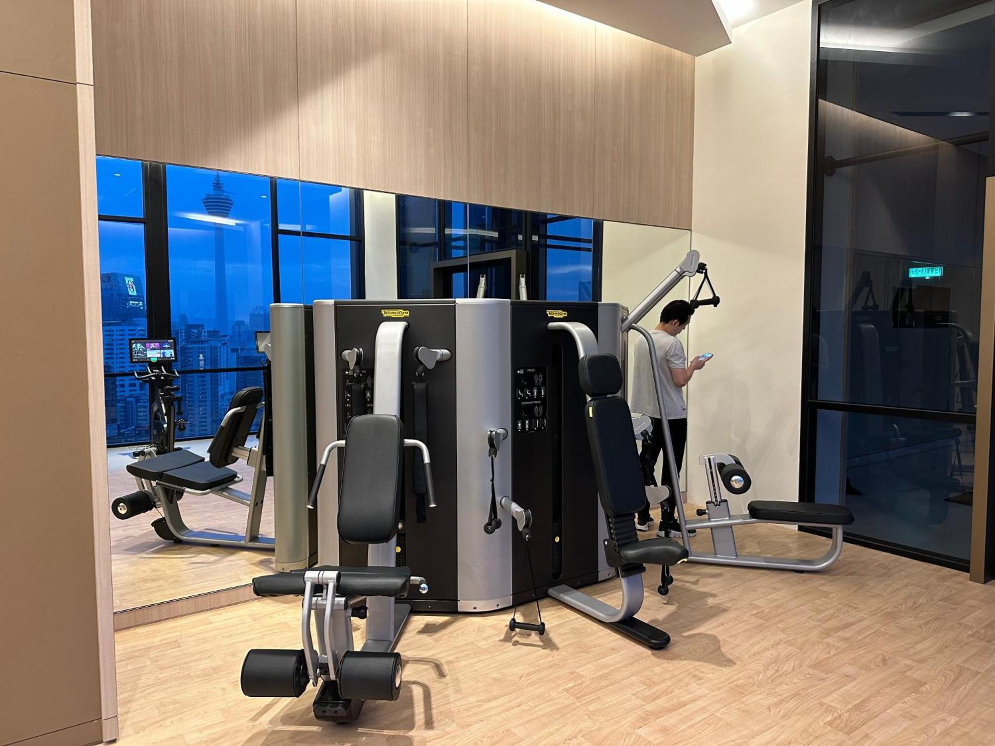 The Platinum Kuala Lumpur By Crown Suites Εξωτερικό φωτογραφία